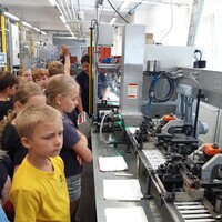 6694349b-f384-4054-ab44-036b1ab08bd4.jpg