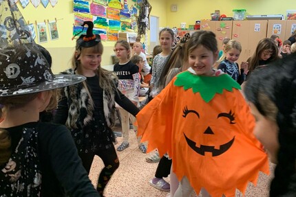 Halloweenské tancování ve školní družině v Bratrské 1761936663075.jpg